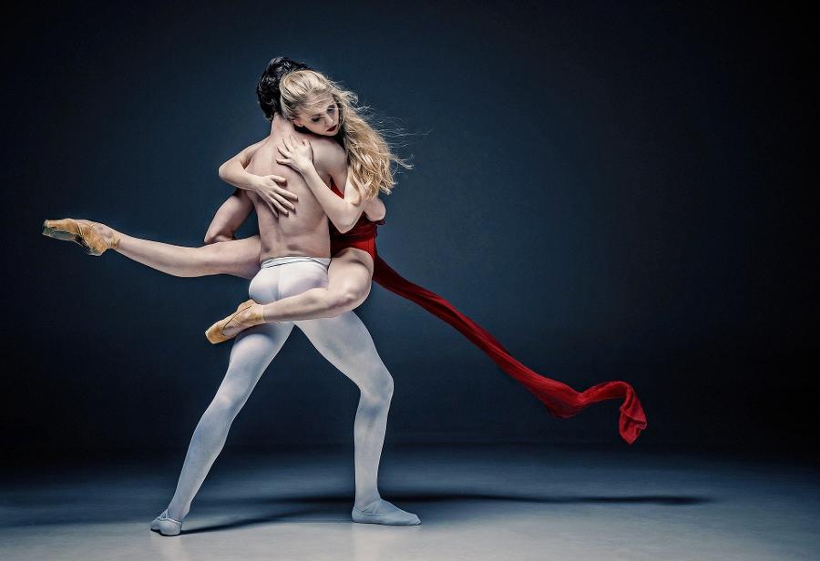 Marie Claire - Σχολες χορού Νέο Ηράκλειο