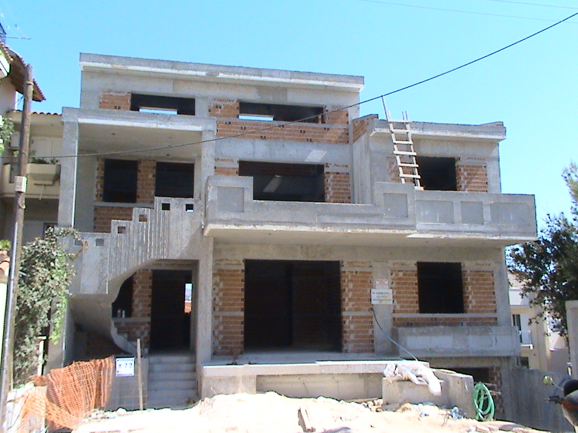 Κτίριο πριν την θερμομόνωση, Γλυκά Νερά