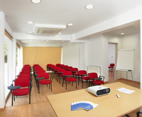 Αίθουσα σεμιναρίων, Ειδική αγωγή Νέο Ηράκλειο