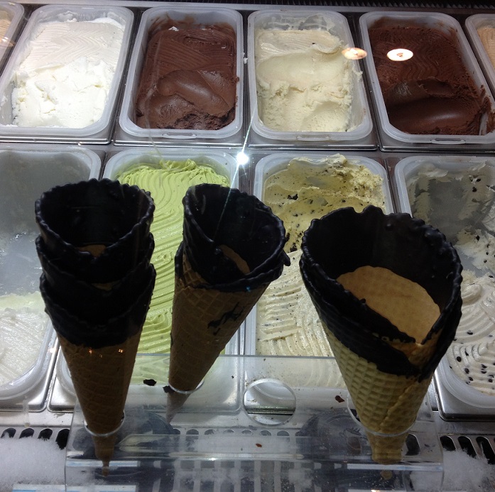 παγωτό σε διάφορες γεύσεις