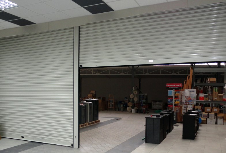 Ρολά Γκαραζόπορτες στο Περιστέρι : Α. & Σ. Μενούνος Ρολό Γκαραζόπορτα, Βιομηχανικές Πόρτες, Δικτυωτά Ρολά, Συρόμενες – Ανοιγόμενες Πόρτες, Γκαραζόπορτες Οροφής, Ρολά Αλουμινίου, Μηχανισμοί Οροφής, Μπάρες Στάθμευσης, Αυτοματισμοί, Φωτοκύτταρα Ασφαλείας, Πτυσσόμενες Πόρτες.