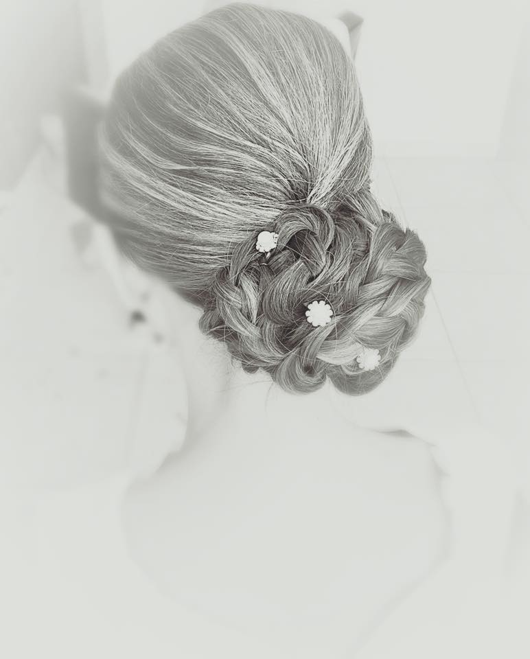 Νυφικά Χτενίσματα Σταυρόπουλος hairstyling Ίλιον - Πετρούπολη