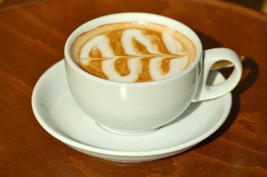 Καπουτσίνο μονό 1,50€ - Διπλό 1,80€