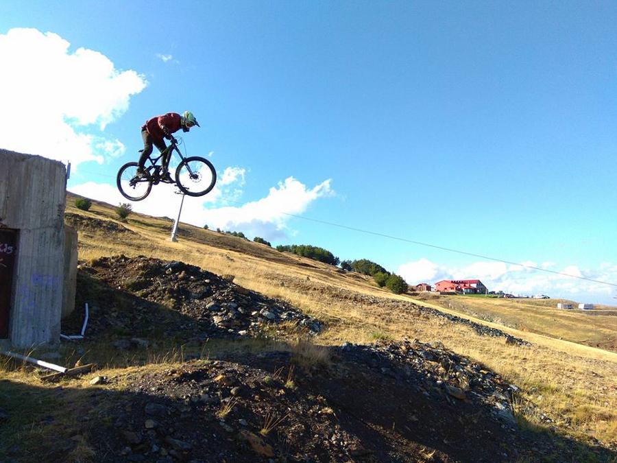 Κατασκευές αθλητικών πάρκων Άλιμος, Ποδήλατα service ποδηλάτων Άλιμος, Επισκευές σανίδων χιονοδρομίας Άλιμος