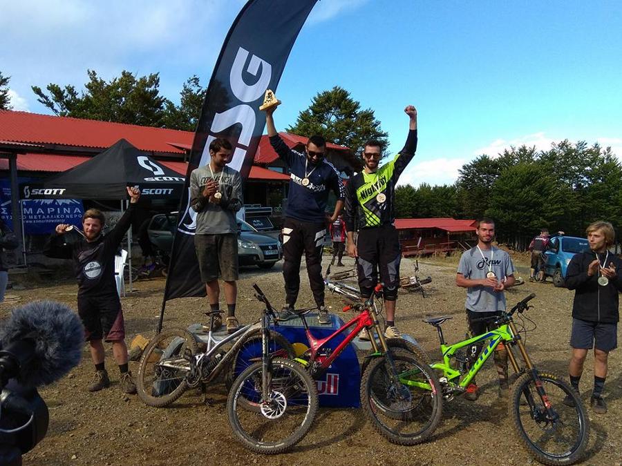 Ποδήλατα service ποδηλάτων Άλιμος, επισκευές σανίδων χιονοδρομίας Άλιμος