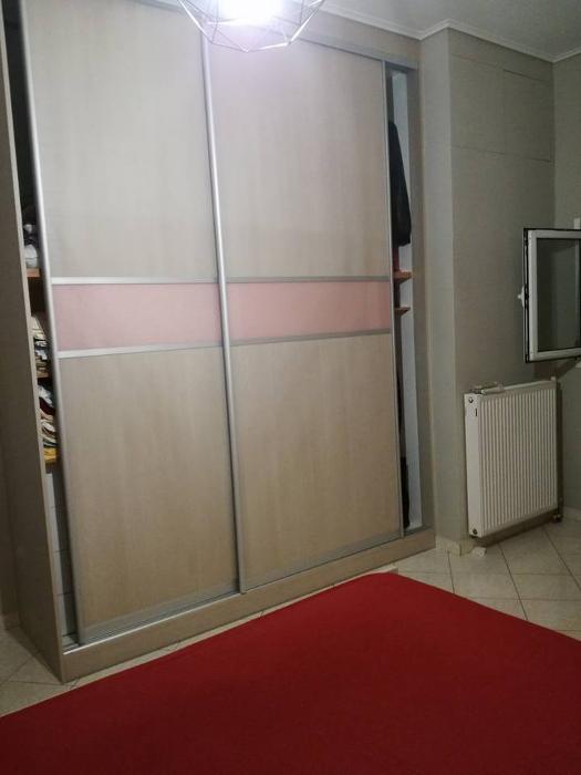 Συρομενη ντουλαπα με μελαμινη και τζαμι Βόρεια Προάστια