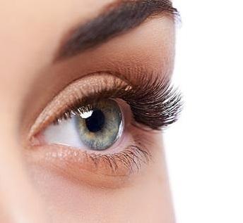 Lash lift βλεφαρίδας