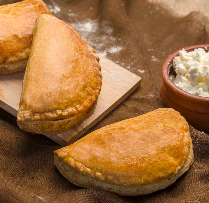 Μπουγατσοπωλεία Κερατσίνι, Χειροποίητη ζύμη Κερατσίνι