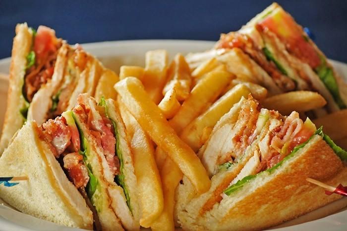 Club Sandwich κλασικό
