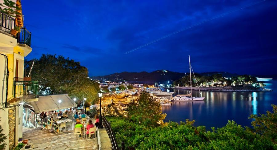 Φθηνά αεροπορικά εισιτήρια Λάρισα, οργανωμένα πακέτα ταξιδιών Λάρισα