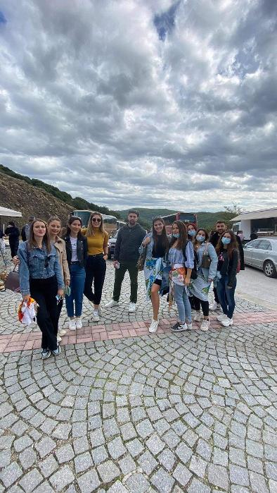 Ημερήσια εκδρομή στα Μετέωρα: L.A. TRAVEL