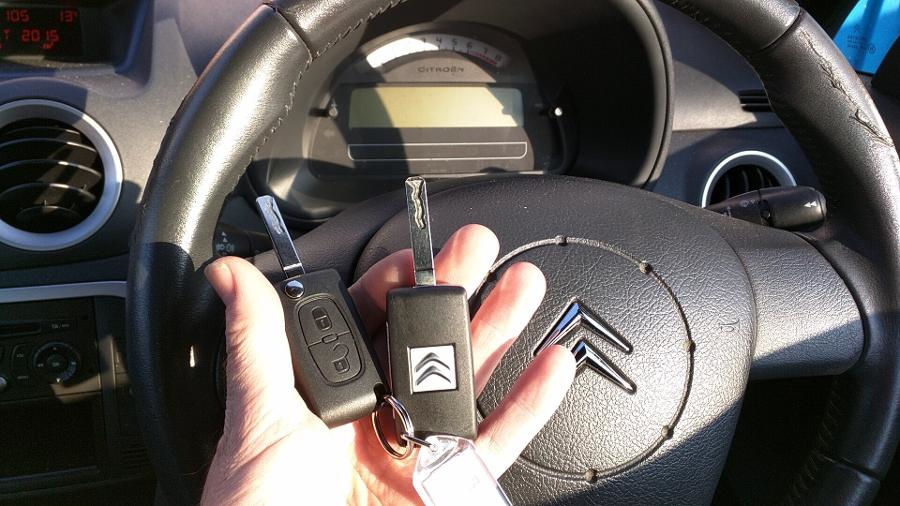 Κλειδαράς Νότια Προάστια, κλειδιά παντός τύπου Άλιμος, κλειδαριές Άλιμος, άνοιγμα σπιτιών Άλιμος, άνοιγμα αυτοκινήτου Άλιμος