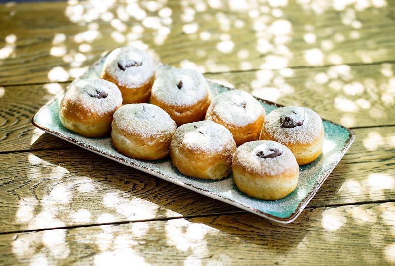 13 Sweet & Salty, Burger Χολαργός, Hot dog, Donuts Χολαργός, Λουκουμάδες, Βάφλες Χολαργός