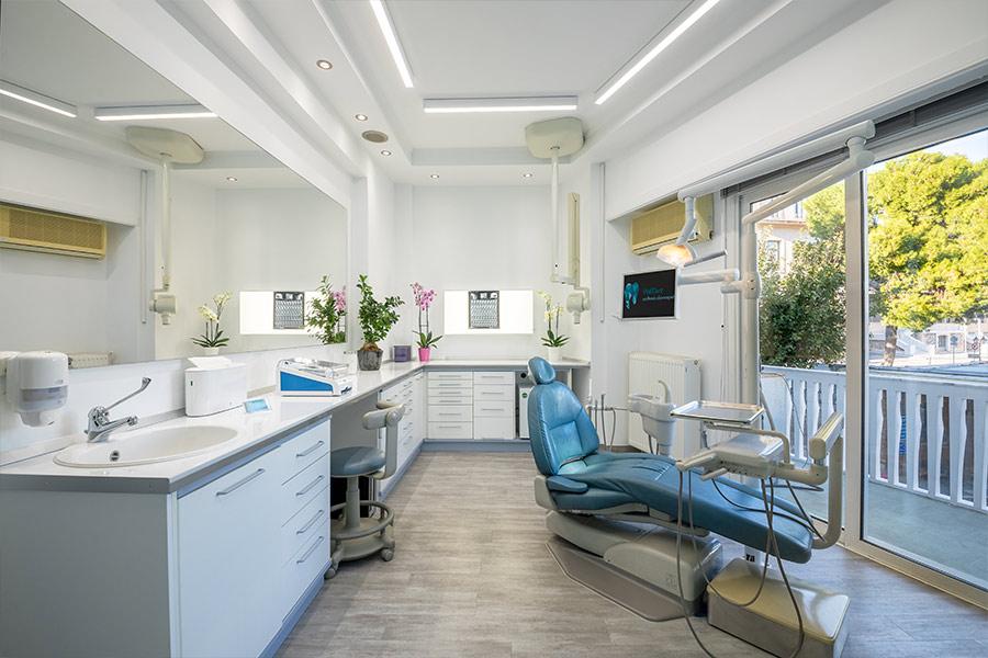 εμφυτευματα Πόρτο Ράφτη