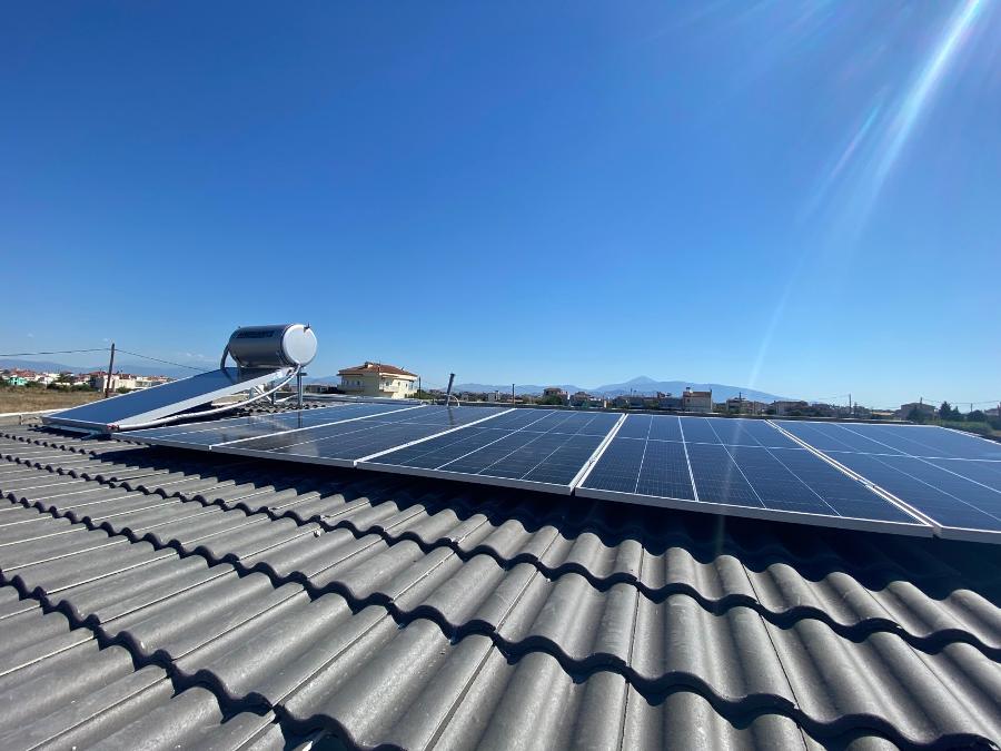 Φωτοβολταικά με net metering