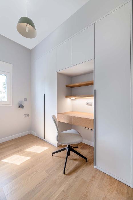 Έπιπλα μπάνιου Κερατσίνι, Ντουλάπες υπνοδωματίων Πέραμα, Εσωτερικές Πόρτες Κερατσίνι