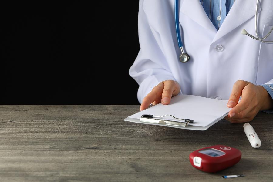 Σακχαρώδης διαβήτης Μεταμόρφωση, Παθήσεις θυρεοειδούς, παραθυρεοειδών αδένων, Διαταραχές ασβεστίου-φωσφόρου, μεταβολικά νοσήματα οστών, ανεπάρκεια βιταμίνης D Έλεγχος σωματικού βάρους