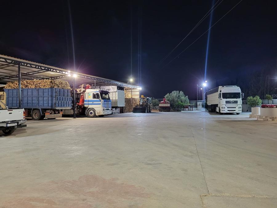 καυσόξυλα για ξυλόσομπες Αιγάλεω, μπρικέτες κάρβουνου, ξυλα για τζακι, πέλλετ Αιγάλεω