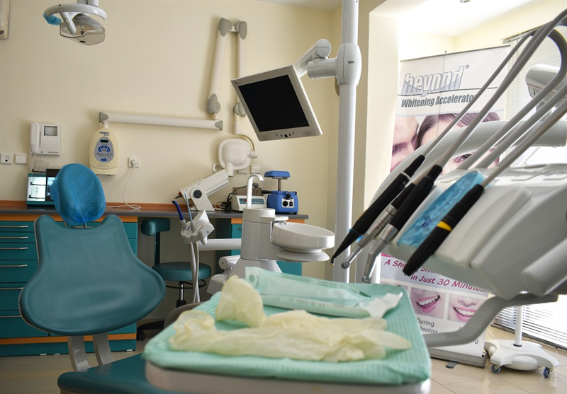 ΧΕΙΡΟΥΡΓΟΙ ΟΔΟΝΤΙΑΤΡΟΙ ΚΗΦΙΣΙΑ, ΟΔΟΝΤΙΑΤΡΕΙΑ: Σύγχρονη Οδοντιατρική Στεφανία Αργυράκη, Οδοντίατρος Κηφισιά