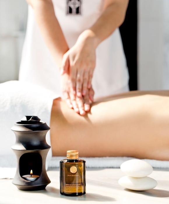 Professional Massage Athens, Μασάζ στο σπίτι Βουλιαγμένη, Μασάζ σε ξενοδοχεία Μασάζ σε σκάφος, Massage on a boat, Μασάζ σε γιότ, Αθλητικό μασάζ στο χώρο σας Massage at home, Massage at the office, Massage on a Yacht, Μασάζ κατ'οίκον Massage at the hotel Vouliagmeni
