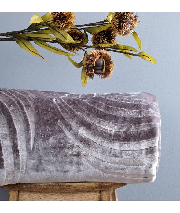 Κουβέρτα Μονόχρωμη Βελουρ Ανάγλυφη Silk & Touch