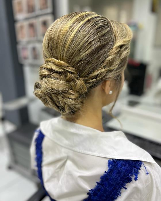 Κομμωτήριο Παγκράτι, Βαφή μαλλιών Παγκράτι, Ανταύγειες Παγκράτι, θεραπείες κερατίνης