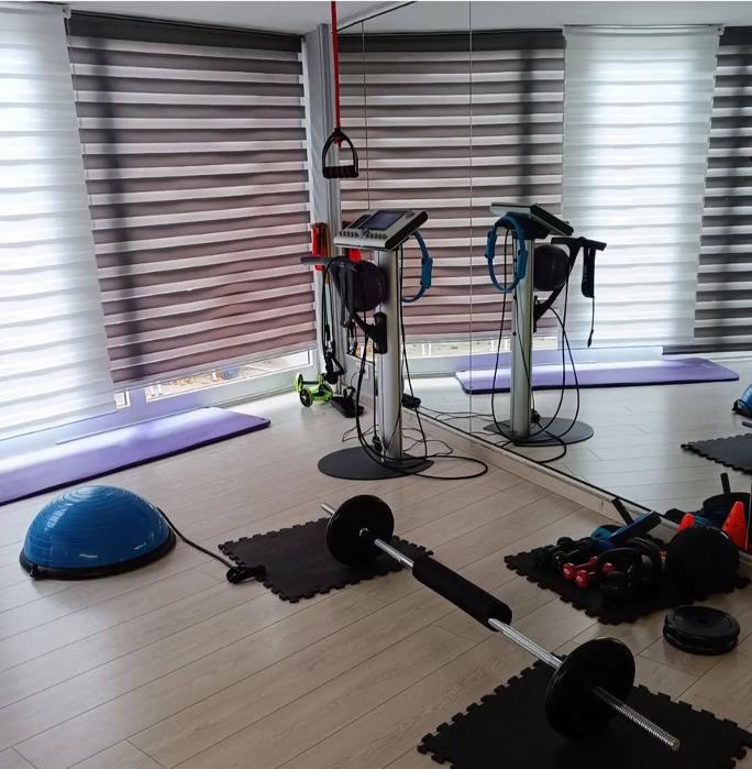 Το Γυμναστήριο EMS Fast Fitness Lab Miha Bodytec εξυπηρετεί τις περιοχές:   Ζωγράφου Γουδί κ.α.