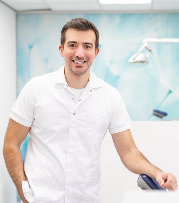 Dr Παναγιωτίδης Αγαμέμνων, Ορθοδοντικός εξυπηρετεί Άλιμο, Ορθοδοντικές Θεραπείες, Διαφανείς Νάρθηκες, Σιδεράκια Άλιμος