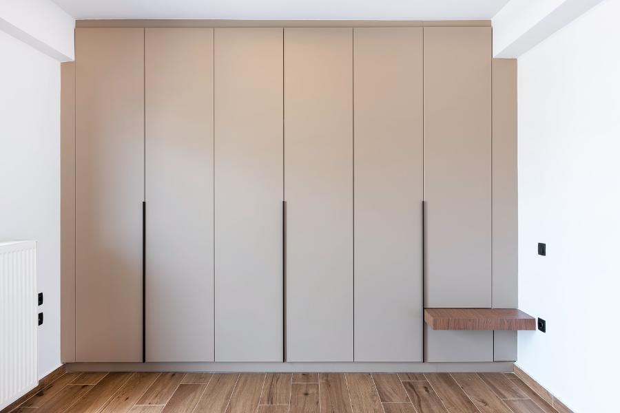 ΕΠΙΠΛΑ ΚΟΥΖΙΝΑΣ ΠΑΡΟΣ: Lymperopoulos έπιπλα κουζίνας εξυπηρετεί Πάρο με μοντέρνες κουζίνες, ντουλάπες, πόρτες, ηλεκτρικές συσκευές Smeg κ.α.