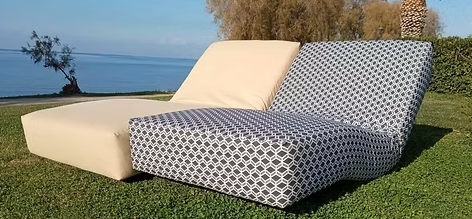 Το κατάστημα με στρώματα ύπνου Latex Sweet Dreams βρίσκεται στη Γλυφάδα και εξυπηρετεί όλα τα Νότια Προάστια.