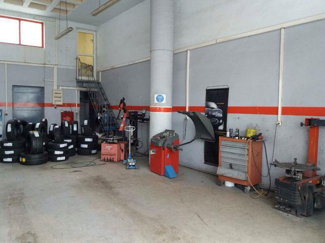 Γούλας ΓΧ, Βουλκανιζατέρ εξυπηρετεί Βάρη, Ελαστικά, Michelin ελαστικά, Yokohama Λάστιχα, Ελαστικά TAXI, Αναρτήσεις, Αγωνιστικά ελαστικά Νότια Προάστια