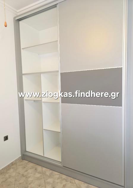 Ντουλάπα συρόμενη σε προσφορά